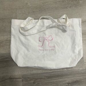 Bow Tote New